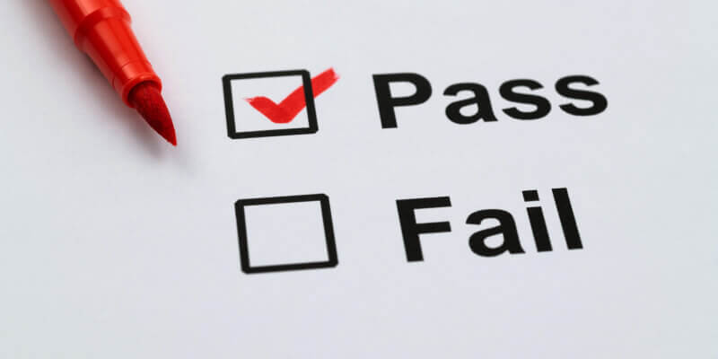 Pass and fail tickboxes, with the pass one ticked